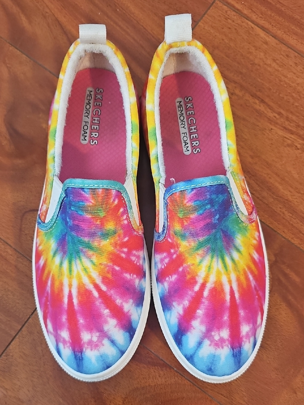 Skechers Women's Street Poppy - Tye Dye Hippie Hype slip-on Canvas Sneakers Sz 7